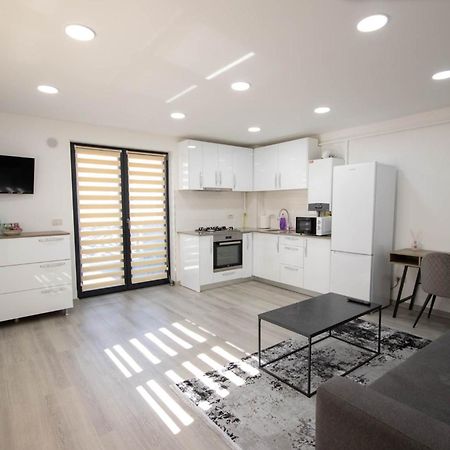 Astar Apartments - Executive Radauti Exterior photo